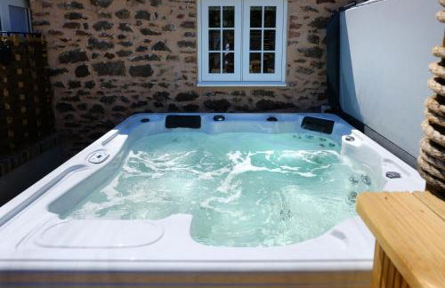 Stone Barn - Photo 18