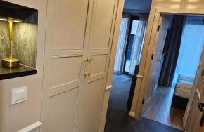 VIDOK Golden Lake Apartments - Photo 13