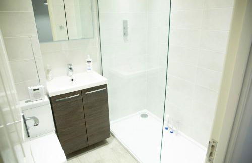 Reeve House - 2-Bed - FREE Parking & Wi-Fi - Foto 20