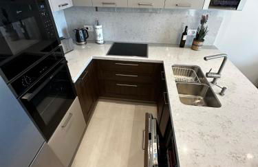 Samanthas LUXURY APARTMENT - Foto 9