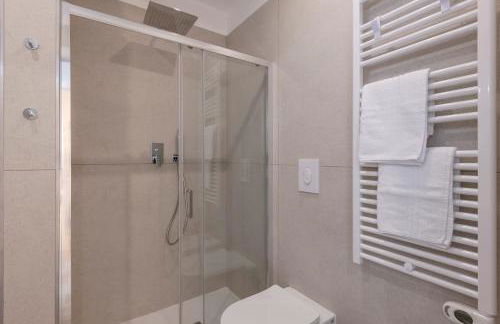 Caracciolo, 28 - Ampio per 5, posizione perfetta - Foto 4