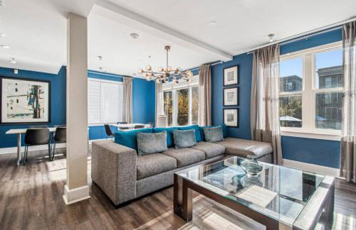 Blueground Emeryville pool nr Bay Street Park SFO-1987 - Foto 23