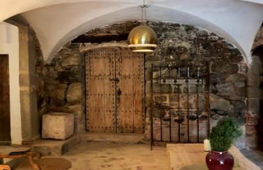 CASA RURAL DE ENSUEÑO EN CANTALLOPS CON 9 HABITACIONES DOBLES CON BAÑOS PRIVADOS Y PISCINA DE 20M x 2,70M - Foto 56