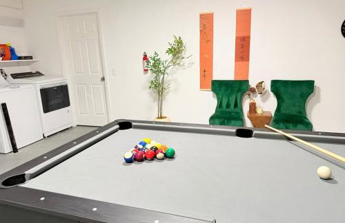 Minutes to ONT Airport And Entire Home With Billiards - Foto 7