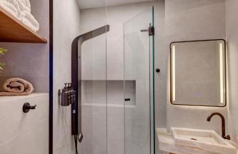 Syriano Suites - Photo 20
