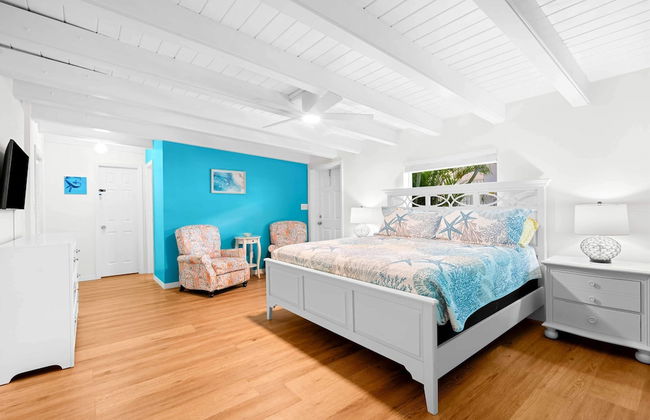 Seabreeze Cove Waterfront Gem 38 Foot Dock Cabana Club - Foto 11