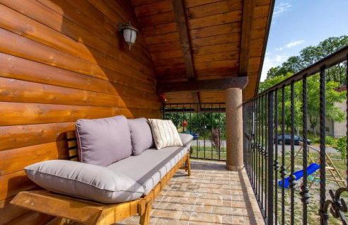 Pet Friendly Home In Gospic - Photo 23