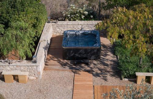 Elysian Garden Villa - Photo 12