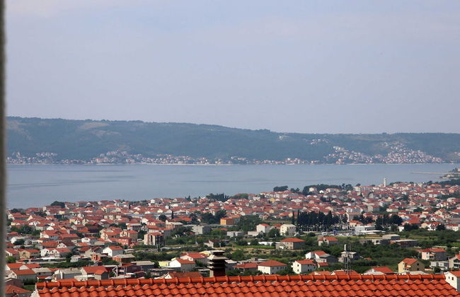 Modern Apartment in Kastel Stari - Photo 30