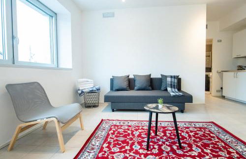 Loft Smart Parma l Wi-Fi Fibra, Indipendente, Perfetto per Business e Coppie - Photo 29