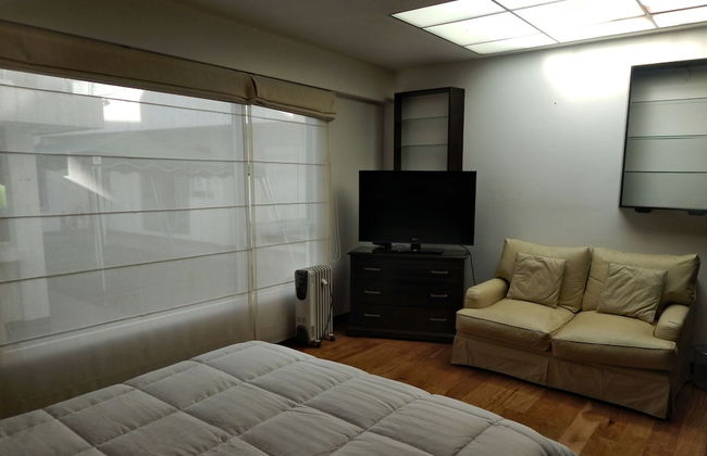 Minimalist Apartment - Photo 40