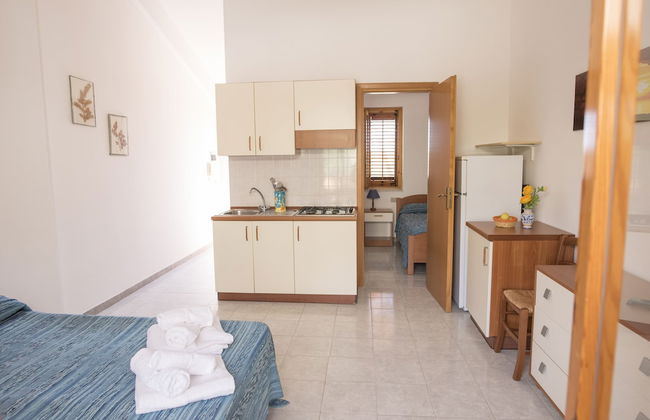 Studio 200 Meters From the Sea, Wifi, Self Catering - Foto 6