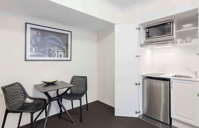 Oaks Sydney Castlereagh Suites - Photo 26