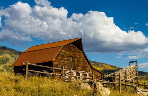 Mountainside Cozy Walk to Gondola Hot Tub Condo - Foto 31