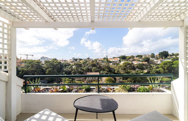 Stylish Sunny Penthouse Near Cascais Center & Greenspace - Photo 30