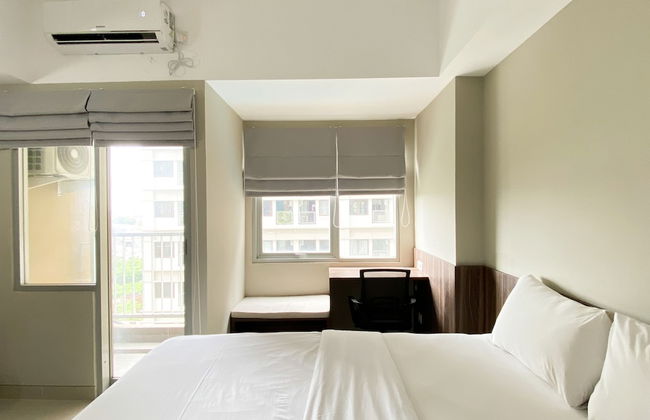 Modern Look and Tidy Studio LRT City Jatibening Apartment - Photo 2