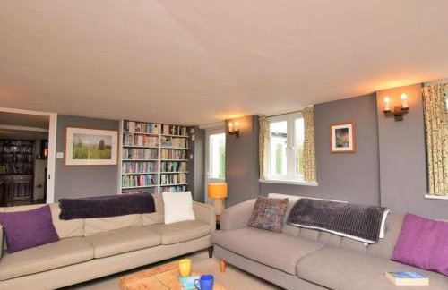 4 Bed in Ningwood oc-ic048 - Photo 8