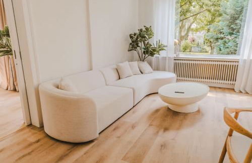 STAYLIGHT City Suite Philosophenviertel - stylish & central - Foto 2