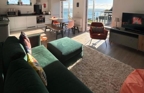 The Beach Retreat - Photo 6