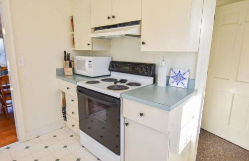 Heart of Brewster 5 Miles to Beach - Photo 11