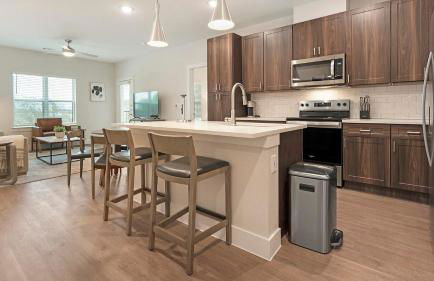 Landing Beautiful 2BD Gym Pool - Foto 6