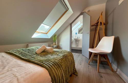 Beautiful 5-Bed East Sussex Home with Hot Tub - Foto 43