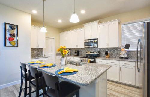 Solterra - 5 Bedrooms House w/pool-7035SR Home by RedAwning - Foto 14