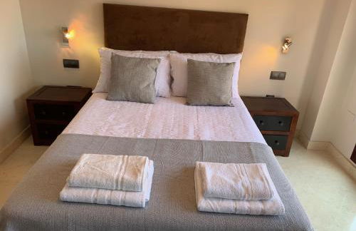 El Soto de Marbella FREE Golf-Tennis-Padel-Gym 2 Bedroom Penthouse - Foto 17