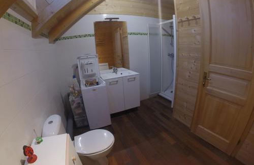 2eme étage de 85m2 d'un chalet - Foto 6