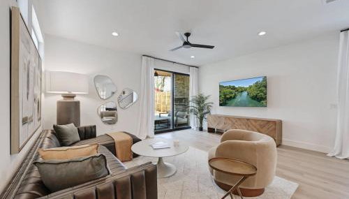 East Austin 5BR w Private Pool Rooftop & Views - Foto 2