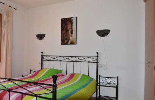 Peaceful Villa with Private Pool - Foto 16