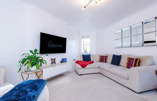 Driveway Stylish 3Bedroom Home in Middleton - Foto 14