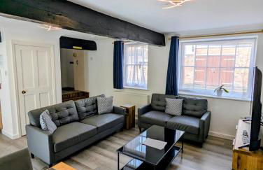 Kirby House Canterbury, Wi-Fi, park small or medium car - Foto 1