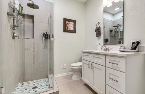 Dock, Lanai and Pool! Modern Red Bug Lake Retreat - Foto 26