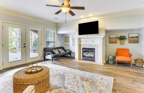 Private Patio, Decks Waterfront Eatonton Townhome - Foto 22