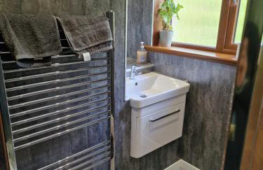 Self-catering extended family home - Photo 44