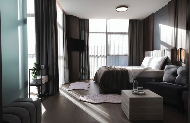 DISTRICT boutique - Photo 77