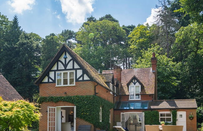 Magnolia Lodge - 4 Beds Fabulous Garden Parking - Foto 32