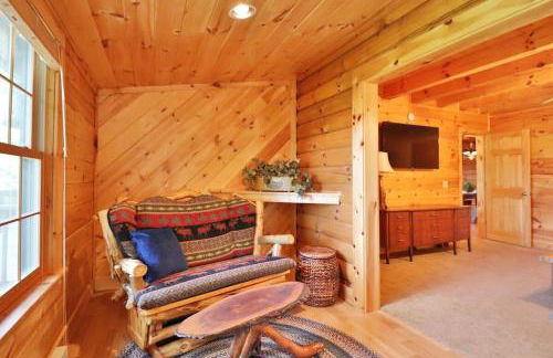 Mountain Gem, Hot Tub, Fire Pit, Views, Starlink Wi-fi - Foto 71