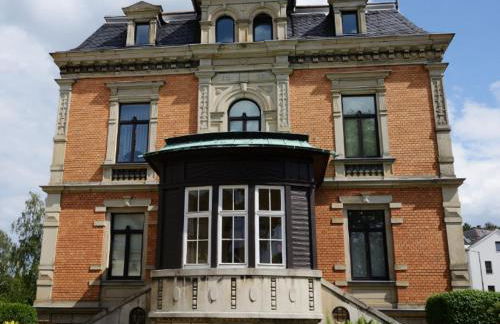 Schuster Villa - Foto 1