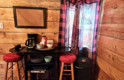 Lazy Bear Retreat by the Creek - Foto 2