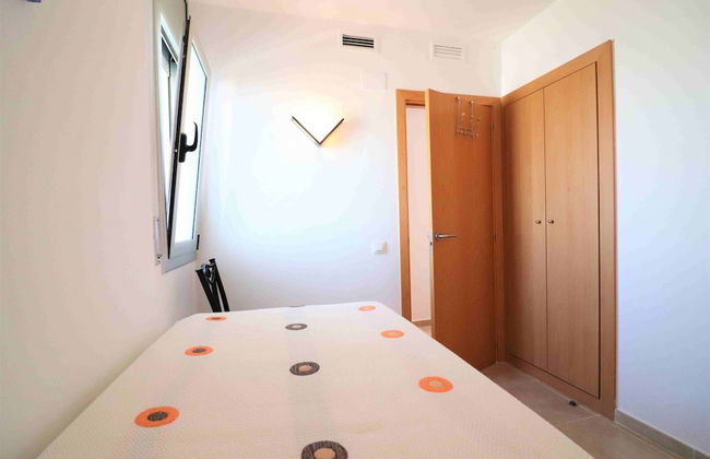 Pretty Apartment With Balcony - Photo 6