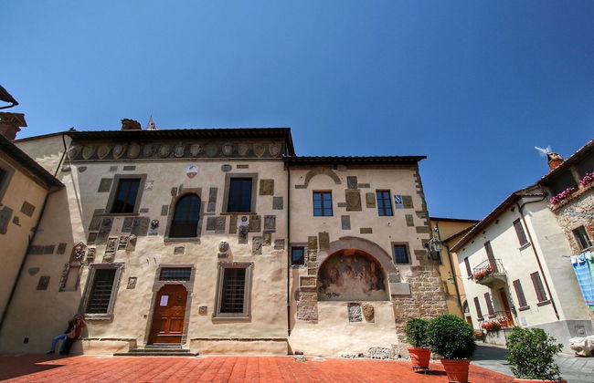 Cottage With Swimming Pool - Photo 32