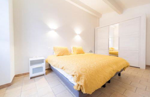 Ravissant Triplex et Duplex au Centre de Pont St Esprit - Foto 9