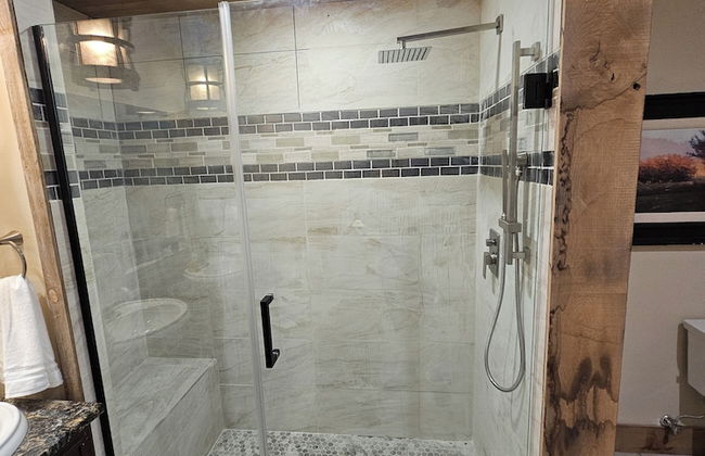 Eaglescape Suites and Event Center - Photo 30