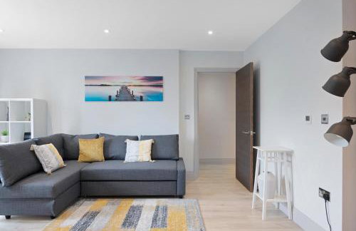 Spacious, 3 bedroom, 2 bathroom, Surbiton - Foto 16