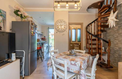 Villa a due passi dal mare "Cicogne Apartment" con BBQ e parcheggio gratuito a due passi dall'Aeroporto - Foto 63