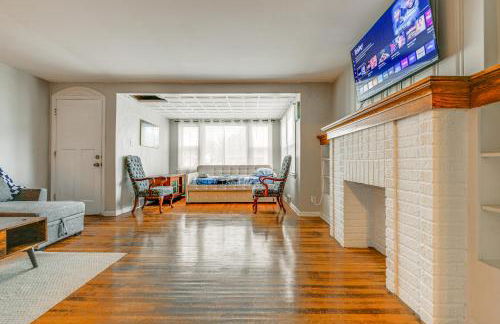 6 Mi to Dtwn Attractions Buffalo Apartment! - Photo 5