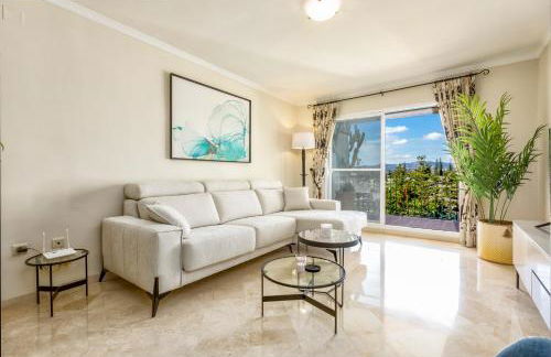 Kuiper Apartment - Los Lagos Mijas Golf - Photo 1