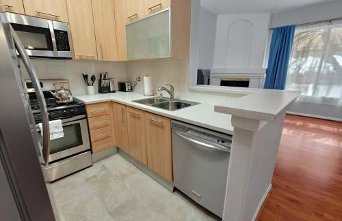Urban retreat- Quiet comfy 1 bedroom condo near LAX - Foto 18